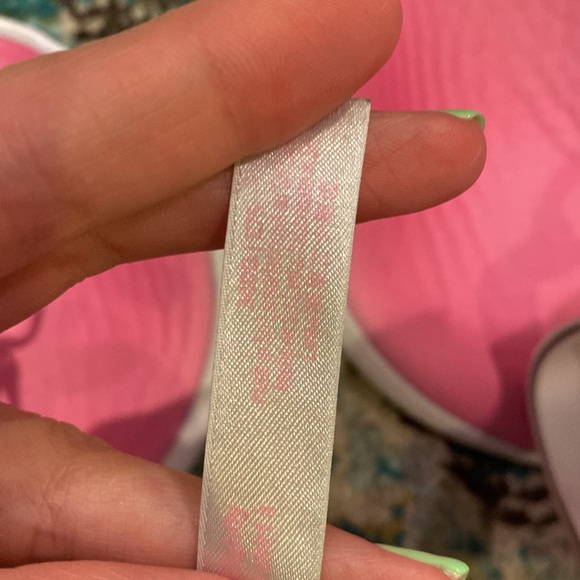 vs bra for sale - Picture 3 of 4